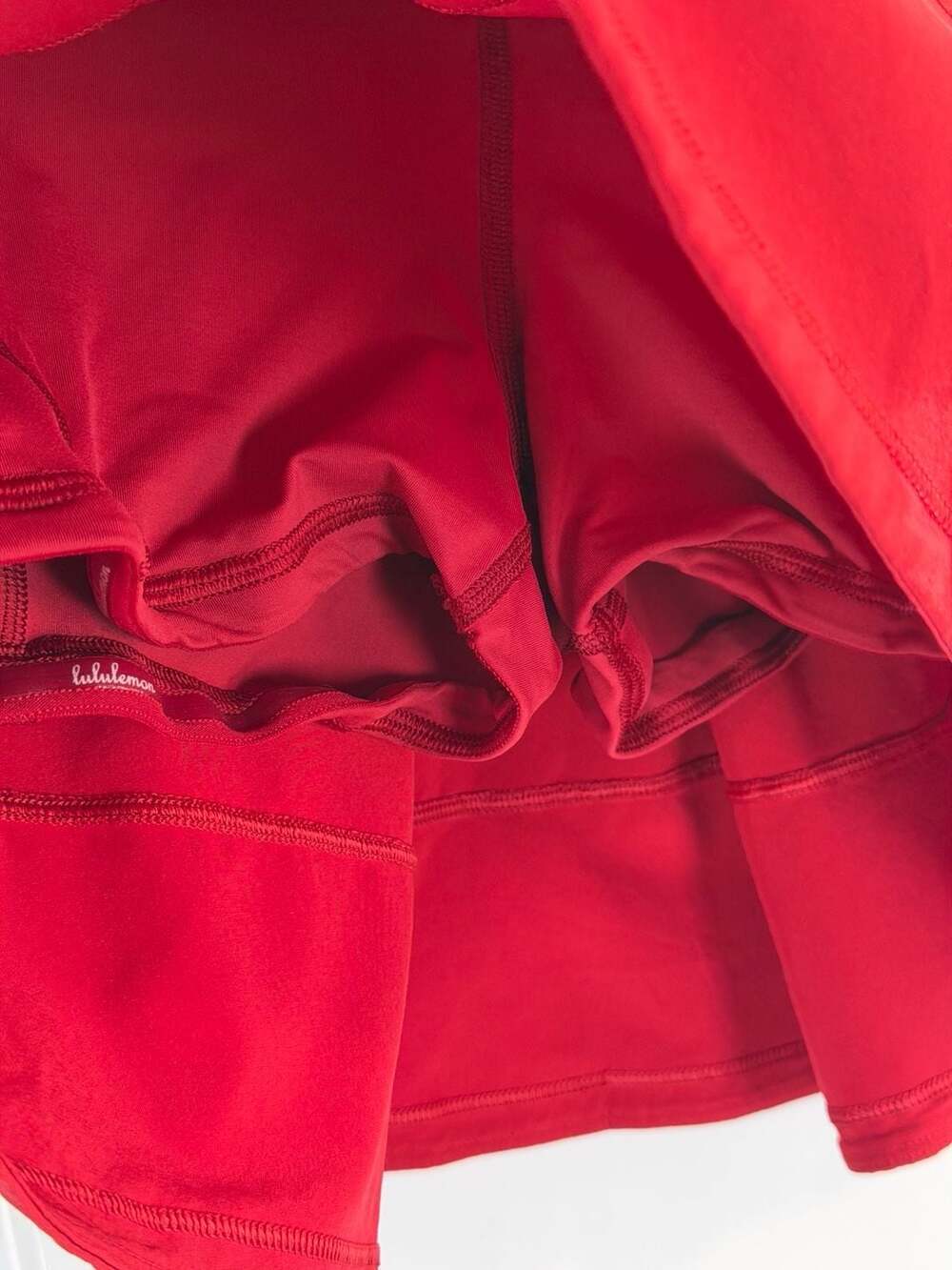 Lululemon Pace Rival Mid-Rise Skirt in Dark Red Size 2 - Picture 3 of 6